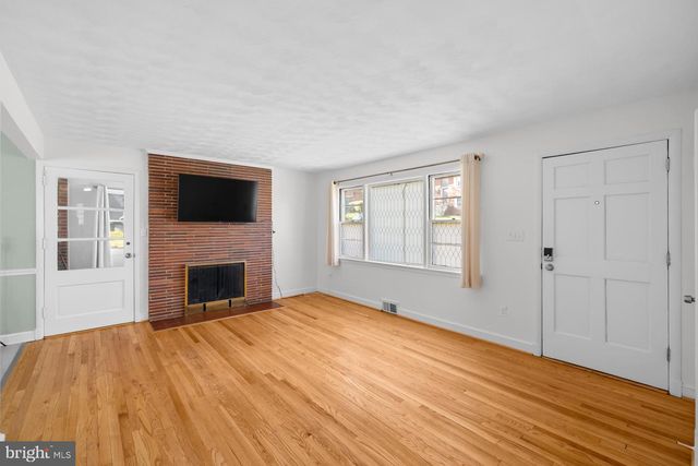 3414 HIGHWOOD DR SE, Washington, DC 20020