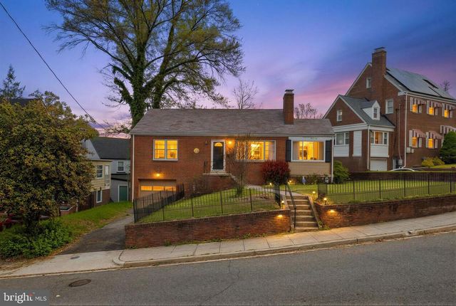 3414 HIGHWOOD DR SE, Washington, DC 20020