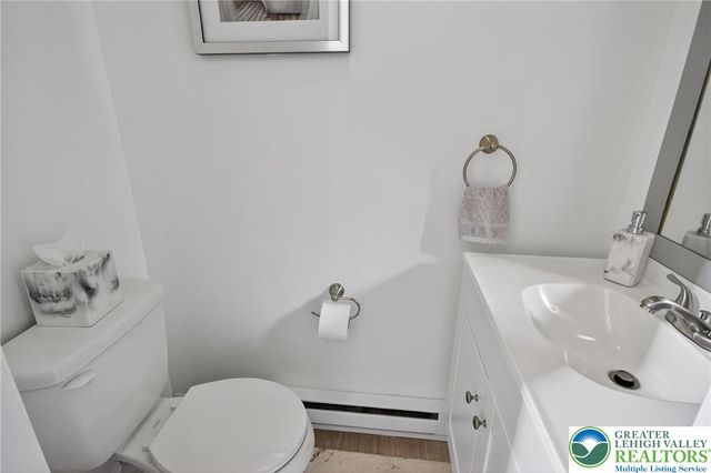 122 Cranberry Drive, Tobyhanna Twp, PA 18610