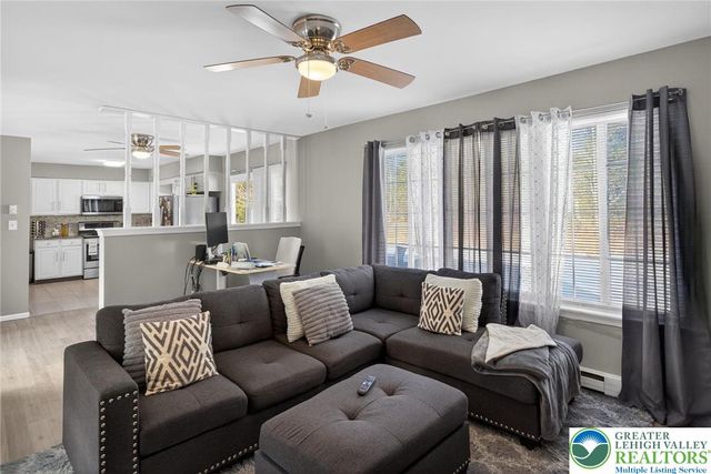 122 Cranberry Drive, Tobyhanna Twp, PA 18610