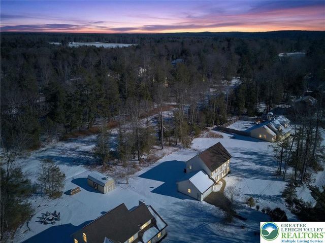 122 Cranberry Drive, Tobyhanna Twp, PA 18610