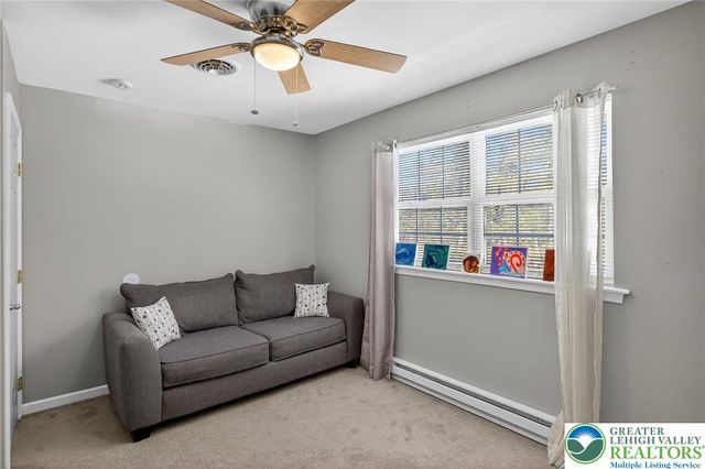 122 Cranberry Drive, Tobyhanna Twp, PA 18610