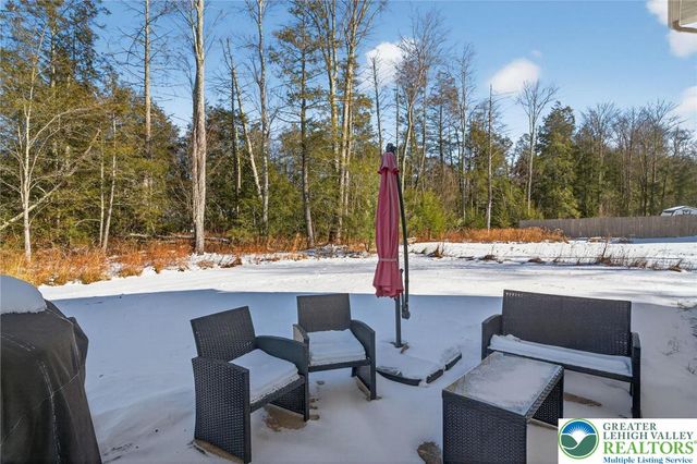 122 Cranberry Drive, Tobyhanna Twp, PA 18610