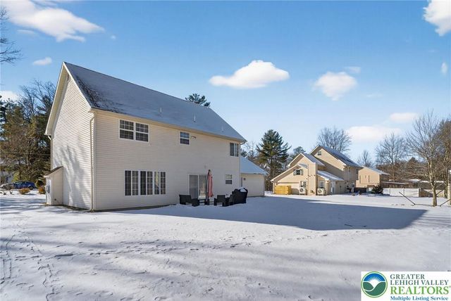 122 Cranberry Drive, Tobyhanna Twp, PA 18610