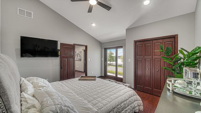 7912 Lake Shore Drive, Cedar Lake, IN 46303
