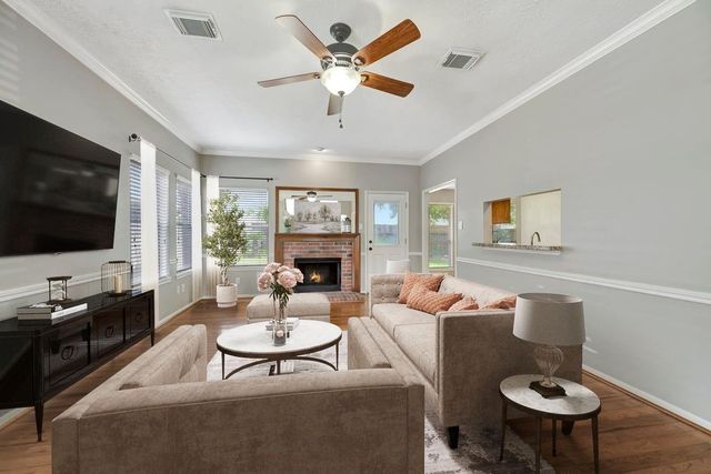 1227 Redwood Bough Lane, Houston, TX 77062