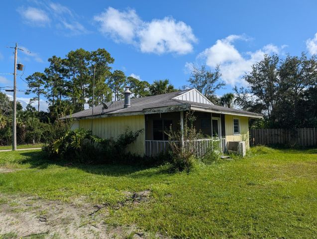1500 SE Cove Road, Stuart, FL 34997