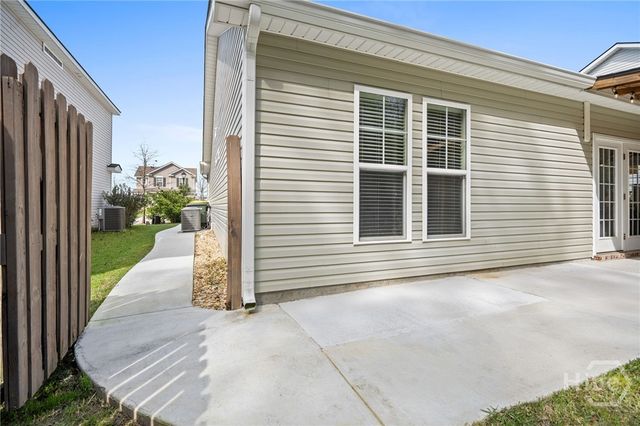 97 Crystal Lake Drive, Savannah, GA 31407