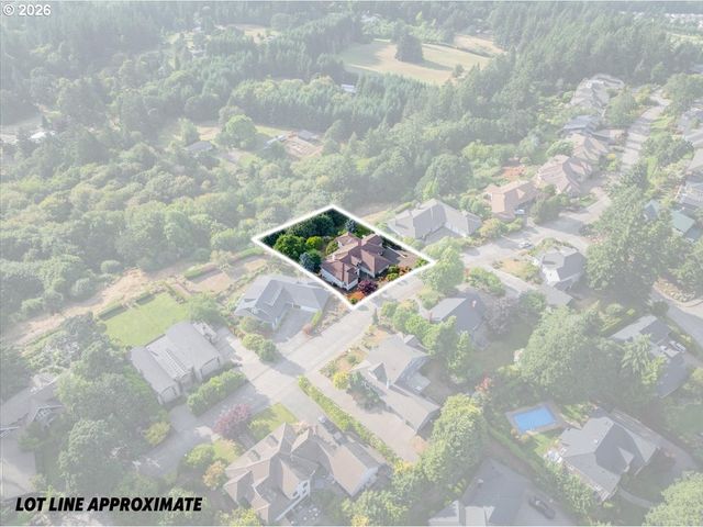 2469 CRESTMONT Cir, Salem, OR 97302