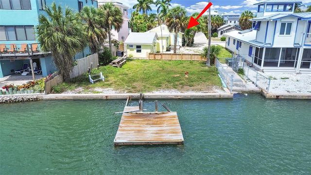201 90TH AVENUE, Treasure Island, FL 33706