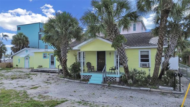 201 90TH AVENUE, Treasure Island, FL 33706