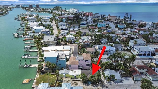 201 90TH AVENUE, Treasure Island, FL 33706