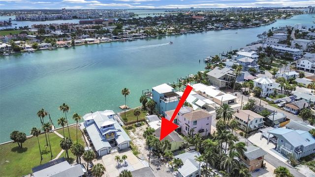 201 90TH AVENUE, Treasure Island, FL 33706