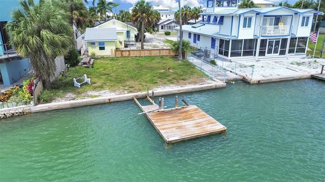 201 90TH AVENUE, Treasure Island, FL 33706