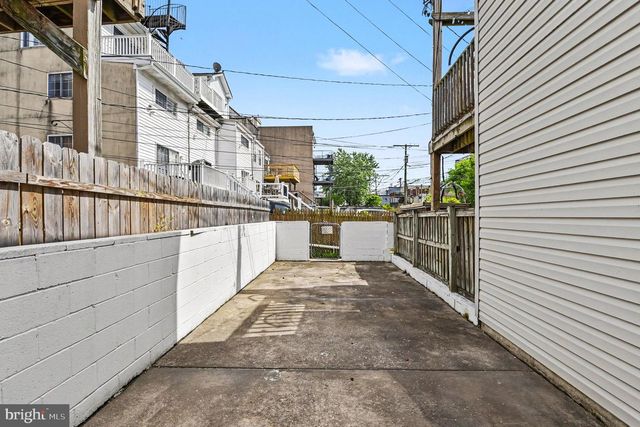 111 E FORT AVE, Baltimore, MD 21230