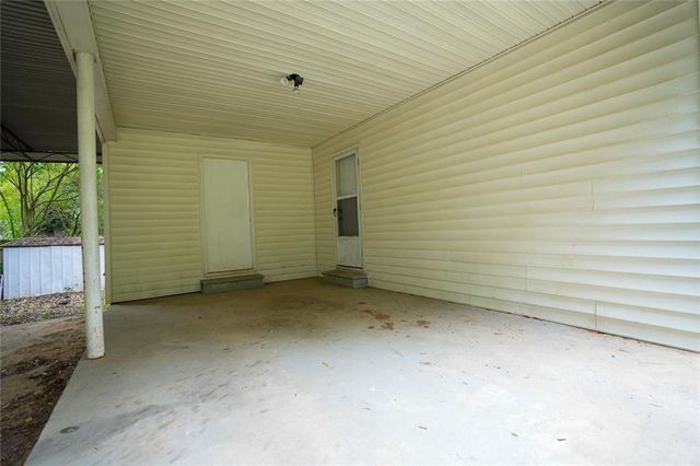 7598 Connell Drive, Jonesboro, GA 30236