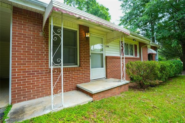 7598 Connell Drive, Jonesboro, GA 30236