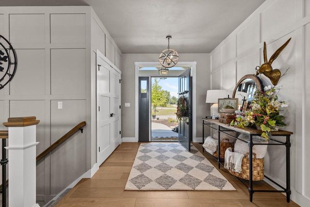 3001 W OLD OAK DRIVE, Appleton, WI 54913