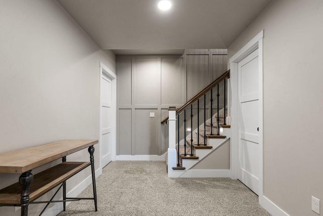 3001 W OLD OAK DRIVE, Appleton, WI 54913