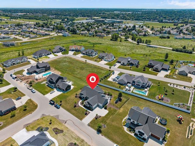 3001 W OLD OAK DRIVE, Appleton, WI 54913