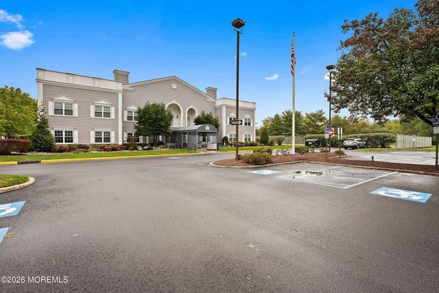 39 Datchet Close, Freehold, NJ 07728