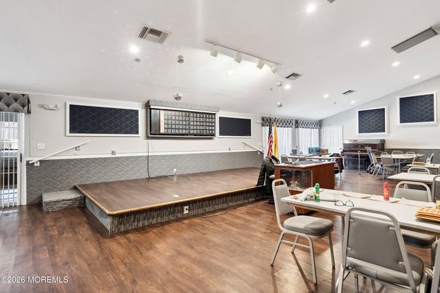 39 Datchet Close, Freehold, NJ 07728