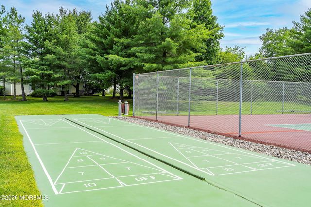 39 Datchet Close, Freehold, NJ 07728