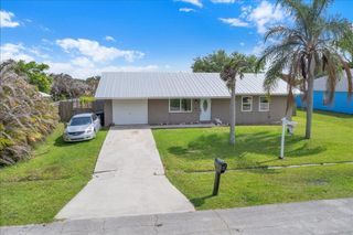956 SE Browning Avenue, Port St. Lucie, Port St Lucie, FL 34983