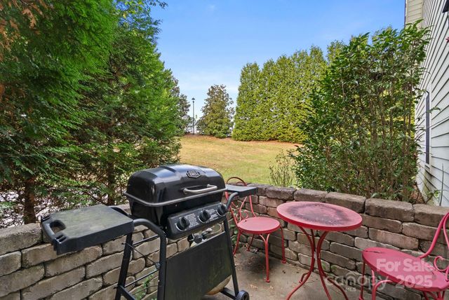 68 Fox Briar Drive, Fletcher, NC 28732