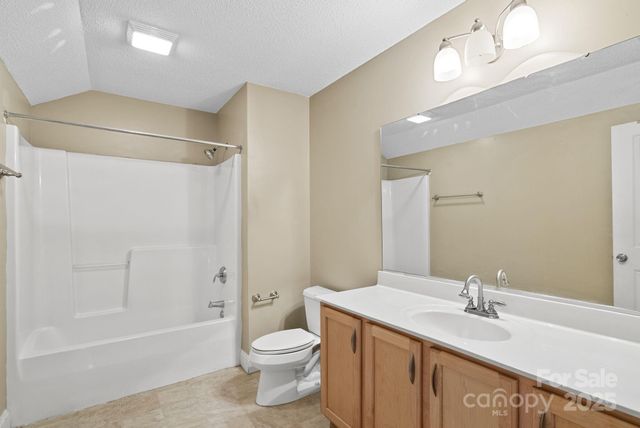 68 Fox Briar Drive, Fletcher, NC 28732