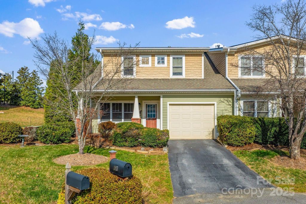 68 Fox Briar Drive, Fletcher, NC 28732