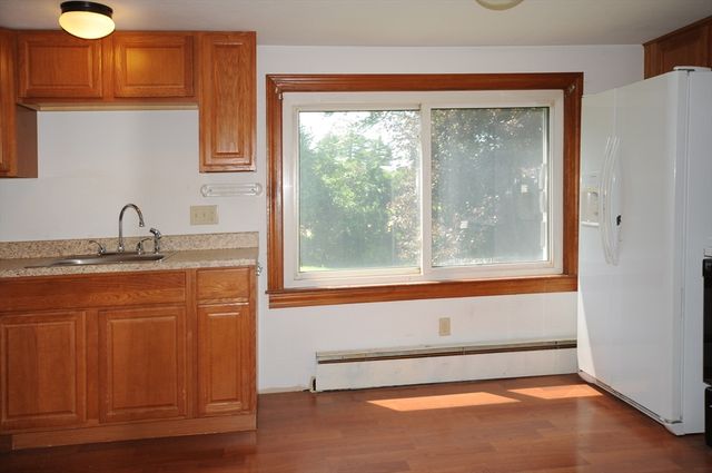 28 Pleasant St, Hanson, MA 02341