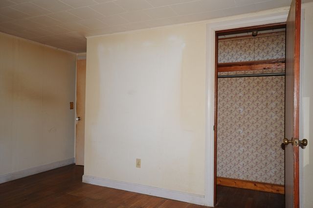 28 Pleasant St, Hanson, MA 02341