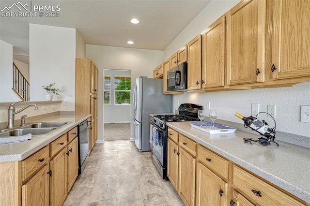 8352 James Creek Drive, Colorado Springs, CO 80924