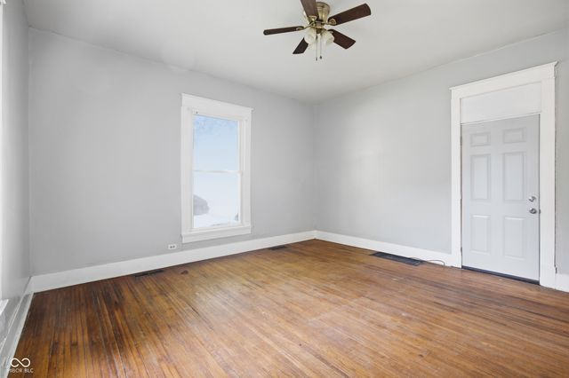 810 College, Anderson, IN 46012