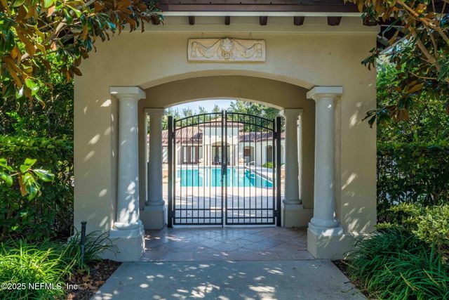 1363 HERITAGE MANOR Drive, Jacksonville, FL 32207