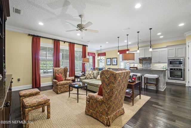 1363 HERITAGE MANOR Drive, Jacksonville, FL 32207