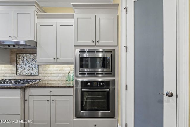 1363 HERITAGE MANOR Drive, Jacksonville, FL 32207