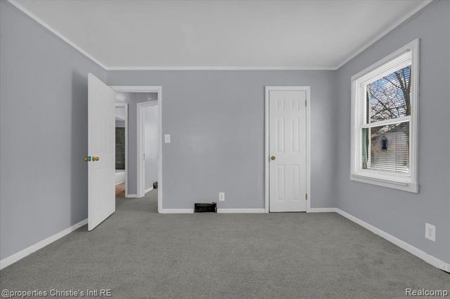 10300 Orangelawn Street, Detroit, MI 48204