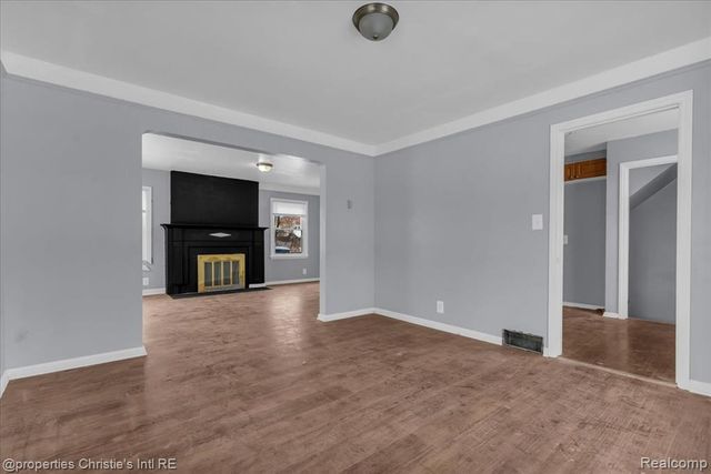 10300 Orangelawn Street, Detroit, MI 48204