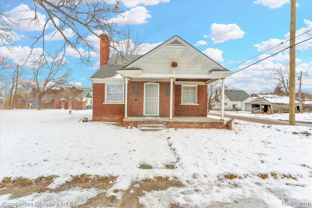 10300 Orangelawn Street, Detroit, MI 48204