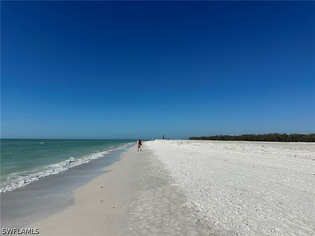 8620 Cedar Hammock CIR 1112, Naples, FL 34112