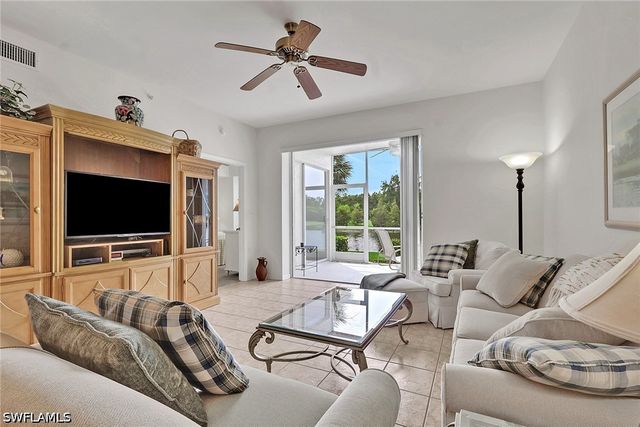 8620 Cedar Hammock CIR 1112, Naples, FL 34112