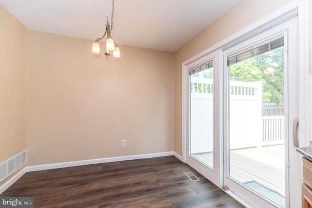 40 PEARL DR, Doylestown, PA 18901