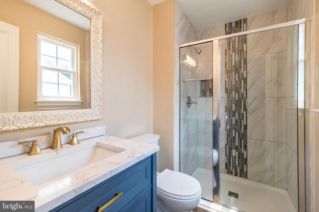 40 PEARL DR, Doylestown, PA 18901