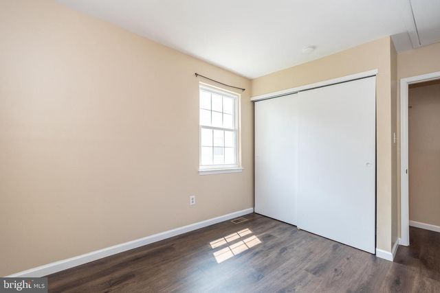 40 PEARL DR, Doylestown, PA 18901