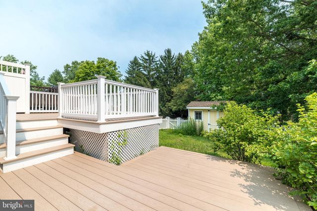 40 PEARL DR, Doylestown, PA 18901