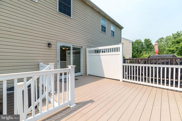 40 PEARL DR, Doylestown, PA 18901