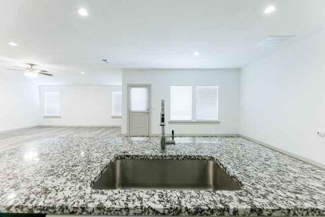 10508 Albany Avenue, Lubbock, TX 79424