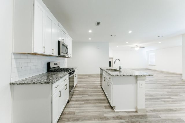 10508 Albany Avenue, Lubbock, TX 79424